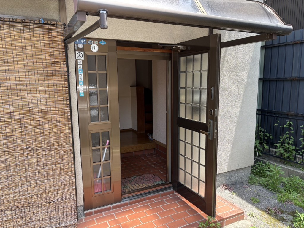 玄関