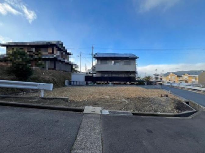 大津市一里山4丁目